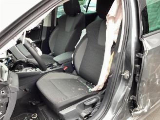 Skoda Octavia Octavia Combi (NXAC), Combi 5-drs, 2019 1.0 TSI e-TEC 12V picture 9