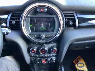 Mini Cooper S 1.5 Chili picture 12