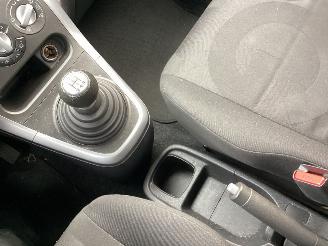 Opel Agila 1.2 picture 13