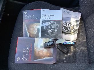 Toyota C-HR 1.8 Hybrid Dynamic picture 16