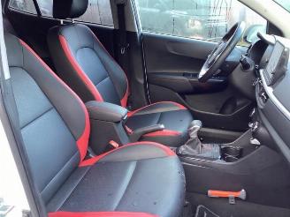 Kia Picanto Picanto (JA), Hatchback, 2017 1.0 DPi 12V picture 10