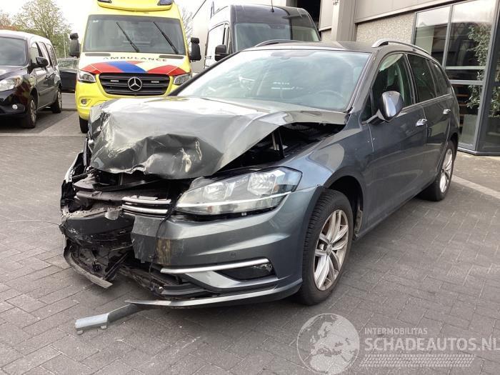 Volkswagen Golf Golf VII Variant (AUVV), Combi, 2013 / 2021 1.0 TSI 12V BlueMotion Technology