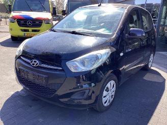 Vrakbiler auto Hyundai I-10 i10 (F5), Hatchback, 2007 / 2013 1.0i 12V 2013/3