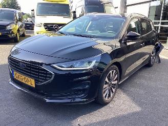  Ford Focus 1.0 EcoBoost Hybrid Titanium X 2025/1