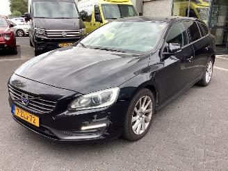  Volvo V-60 2.0 D4 2015/1