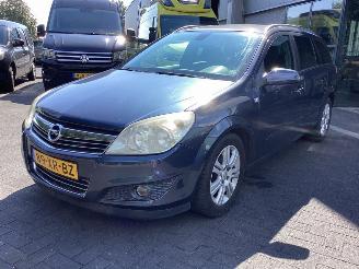 Autoverwertung Opel Astra 16 16V 2007/8