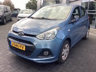 skadebil auto Hyundai I-10  2015/2