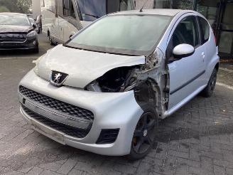 Uttjänta bilar auto Peugeot 107 107, Hatchback, 2005 / 2014 1.0 12V 2011/4