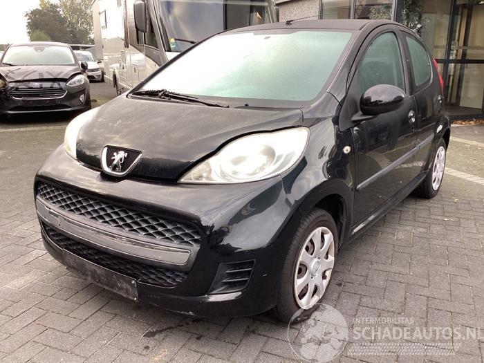 Peugeot 107 107, Hatchback, 2005 / 2014 1.0 12V