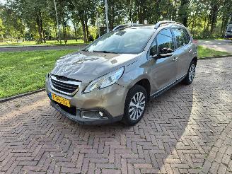 Coche accidentado Peugeot 2008 1.2 VTi Active Pack AUTOMAAT! 2014/4