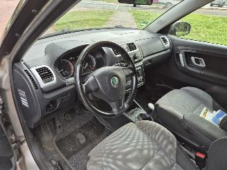 Skoda Fabia 1.6 16V Sport picture 6