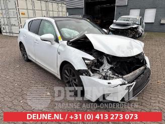 Autoverwertung Lexus Ct CT 200h, Hatchback, 2010 1.8 16V 2014/11