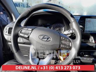 Hyundai I-30 i30 (PDEB5/PDEBB/PDEBD/PDEBE), Hatchback, 2016 1.0 T-GDI 12V picture 19