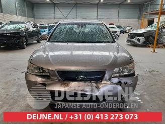 Hyundai Sonata Sonata, Sedan, 2005 / 2010 2.4 16V CVVT picture 2