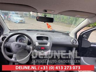 Toyota Aygo Aygo (B10), Hatchback, 2005 / 2014 1.0 12V VVT-i picture 25