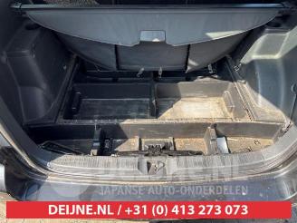 Toyota Corolla-verso Corolla Verso (R10/11), MPV, 2004 / 2009 1.6 16V VVT-i picture 20