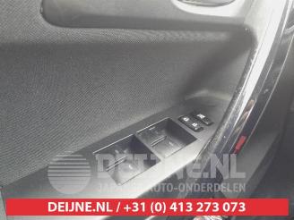 Toyota Auris Auris (E18), Hatchback 5-drs, 2012 / 2019 1.6 D-4D-F 16V picture 20