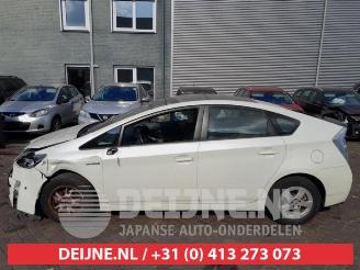 Toyota Prius Prius (ZVW3), Hatchback, 2009 / 2016 1.8 16V picture 4