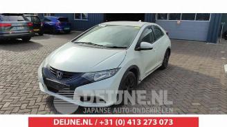 Vrakbiler auto Honda Civic Civic (FK1/2/3), Hatchback, 2012 / 2017 1.6 i-DTEC Advanced 16V 2014/5