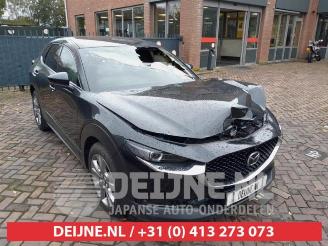 Démontage voiture Mazda CX-30 CX-30 (DM), SUV, 2019 2.0 e-SkyActiv-G 122 16V 2021/9