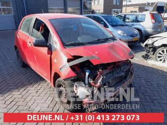 demontáž osobní automobily Toyota Yaris Yaris II (P9), Hatchback, 2005 / 2014 1.0 12V VVT-i 2010/9