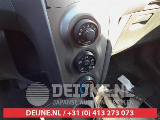 Toyota Yaris Yaris II (P9), Hatchback, 2005 / 2014 1.0 12V VVT-i picture 21