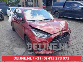 demontáž osobní automobily Toyota Yaris Yaris IV (P21/PA1/PH1), Hatchback, 2020 1.5 12V VVT-i 2020/12