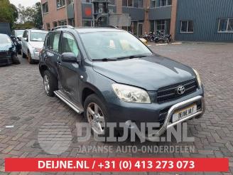 Vrakbiler auto Toyota Rav-4 RAV4 (A3), Terreinwagen, 2005 / 2012 2.0 16V VVT-i 4x4 2006/7