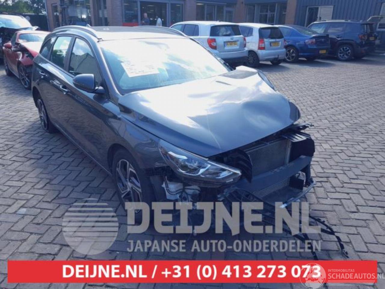 Hyundai I-30 i30 Wagon (PDEF5), Combi, 2017 1.0 T-GDI 12V