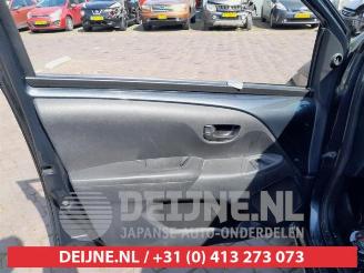 Toyota Aygo Aygo (B40), Hatchback, 2014 1.0 12V VVT-i picture 10