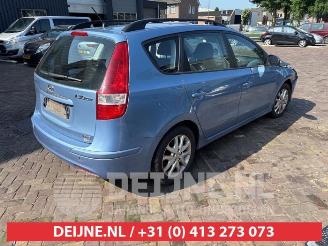 Hyundai I-30 i30 Crosswagon (WWH), Combi, 2007 / 2012 1.6 CVVT 16V picture 7