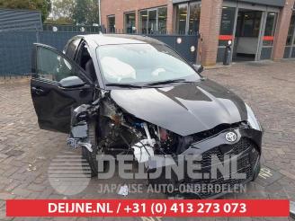 demontáž osobní automobily Toyota Yaris Yaris IV (P21/PA1/PH1), Hatchback, 2020 1.5 12V Hybrid 115 2022/11