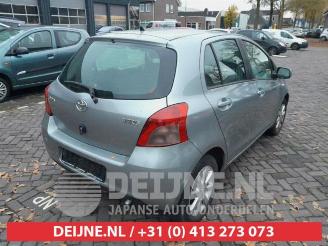 Toyota Yaris Yaris II (P9), Hatchback, 2005 / 2014 1.3 16V VVT-i picture 7