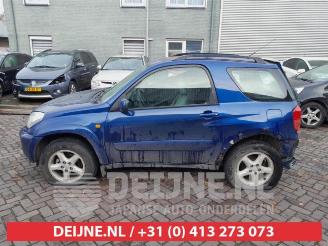 Toyota Rav-4 RAV4 (A2), Terreinwagen, 2000 / 2005 2.0 16V VVT-i 4x4 picture 4