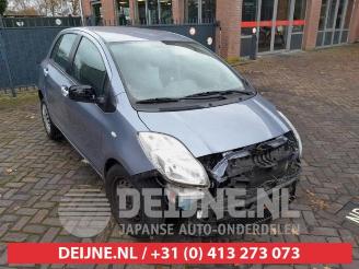 Purkuautot passenger cars Toyota Yaris Yaris II (P9), Hatchback, 2005 / 2014 1.33 16V Dual VVT-I 2010/9
