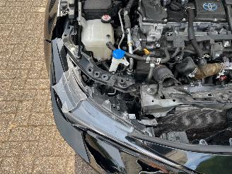 Toyota Corolla 1.8 Hybrid Business picture 11