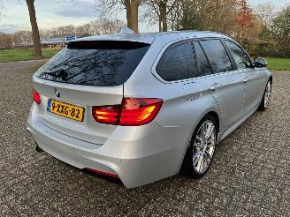 BMW 3-serie 320i M-sport aut. *pano* picture 3