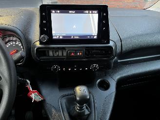 Opel Combo 1.5D L2 H1 CLIMA / CRUISE / NAVI / CAMERA / 130PK picture 15