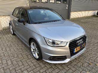 Audi A1 1.0 TFSI S-LINE / NAVI / CRUISE / 5 DEURS picture 3