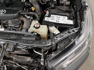 Toyota Hilux 2.8 D-4D Autom. 4WD DC Navi Clima picture 18