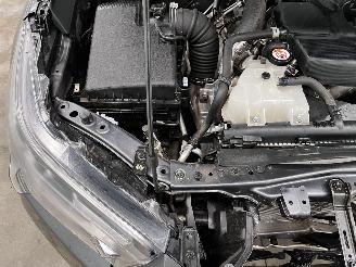 Toyota Hilux 2.8 D-4D Autom. 4WD DC Navi Clima picture 17