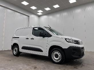 danneggiata veicoli commerciali Peugeot Partner 1.5 BlueHDi Autom. Navi Clima 2025/5