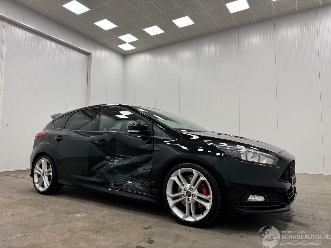 Ford Focus 2.0 ST 184kw 5-drs Navi Clima