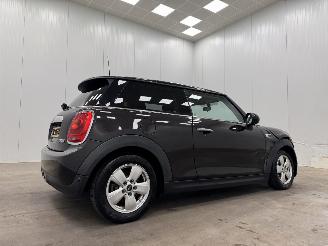 Mini Cooper 1.5 Cooper Airco picture 2