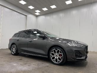 Unfallwagen Ford Focus Wagon 1.0 Hybrid ST Line X Navi Clima 2023/12