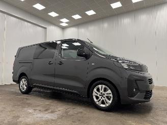skadebil bedrijf Opel Vivaro 2.0 CDTI Autom. DC L3 Navi Airco 2025/11