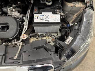 Peugeot 108 1.0 e-VTi Active 5-drs Airco picture 15