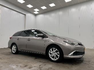 uszkodzony samochody osobowe Toyota Auris Touring Sports 1.8 Hybrid Pro Panoramadak Navi Clima 2015/8