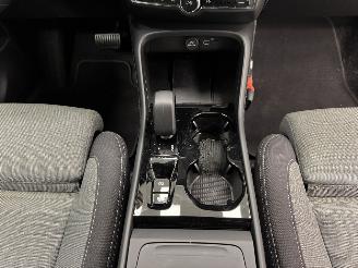 Volvo XC40 2.0 B4 Autom. Plus Dark Navi Clima picture 13