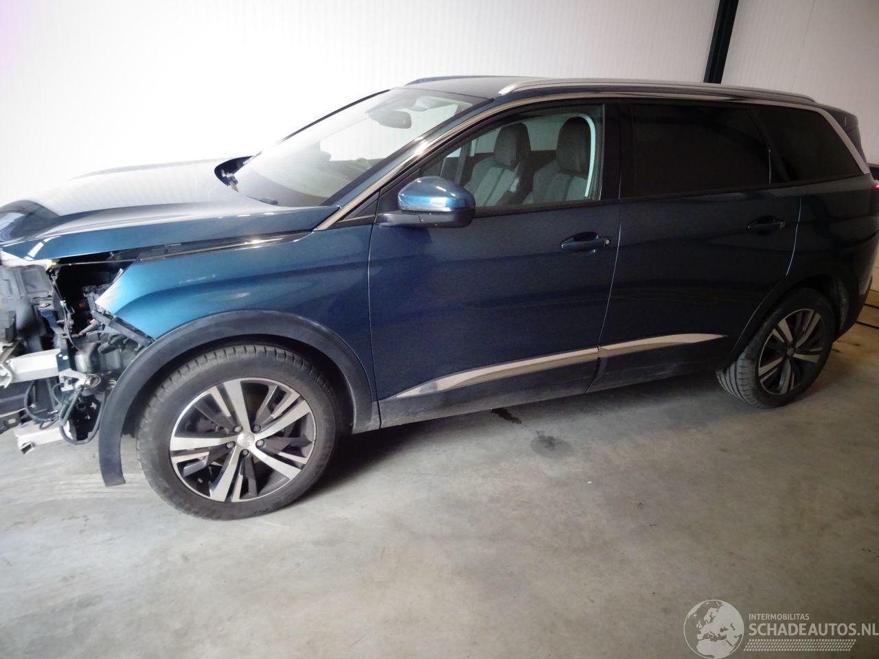 Peugeot 5008 1.2 THP